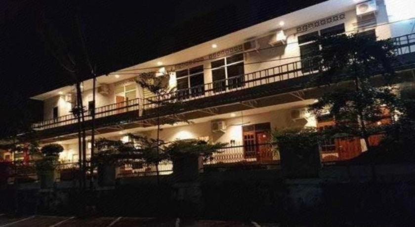 New Mira Hotel Semarang Esterno foto