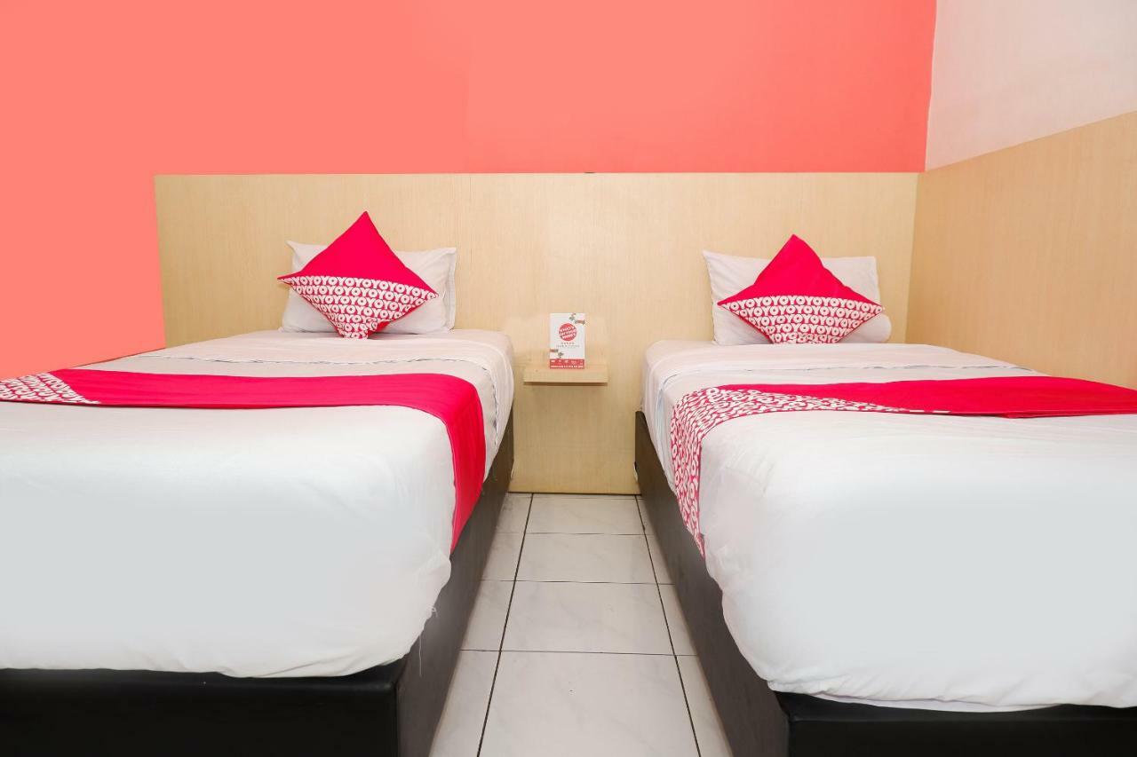 New Mira Hotel Semarang Esterno foto