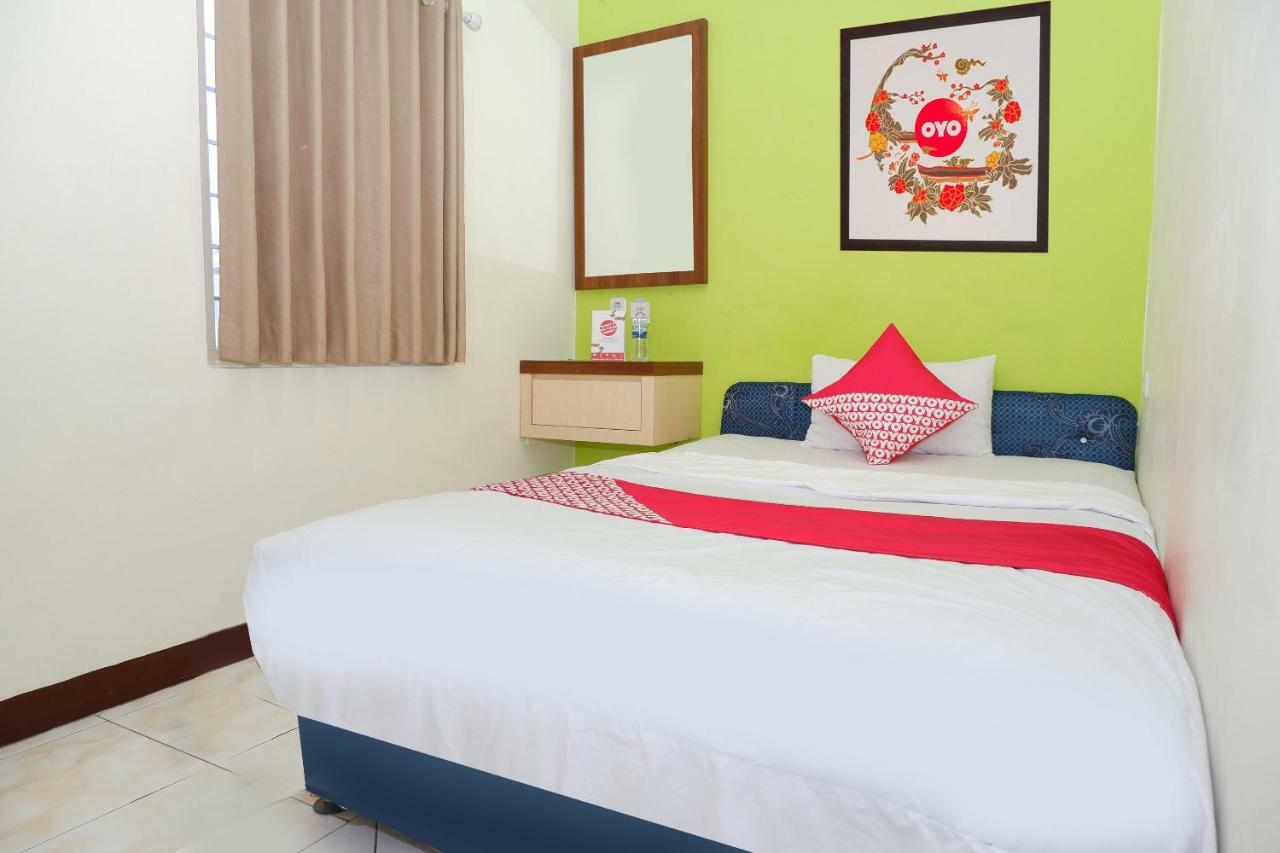 New Mira Hotel Semarang Esterno foto